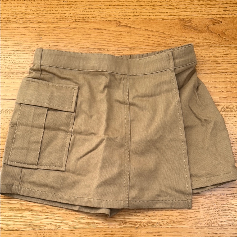 GAP Utility Wrap Skort M
